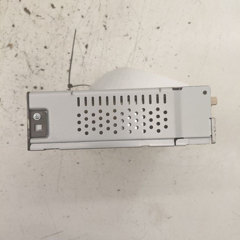 Audio Equipment Radio Receiver 7.00" Screen 22-24 EQUINOX