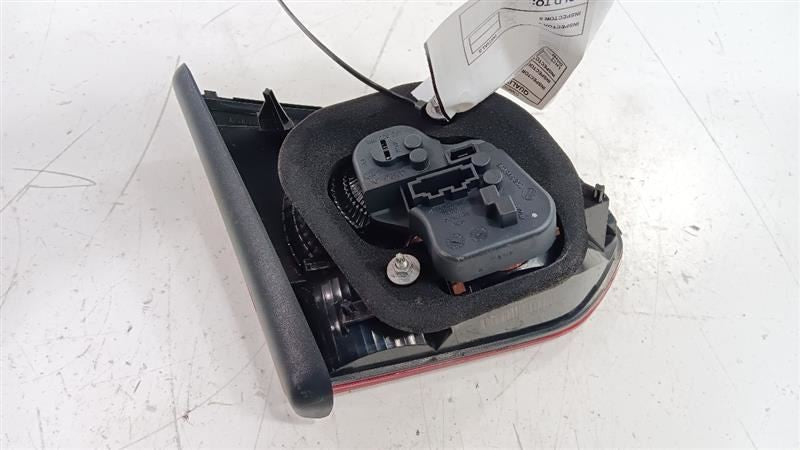 5K0945094AA Pass. Right Tail Light Brake Lamp Hatchback Inner Gate Mounted Fits 10-14 GOLF