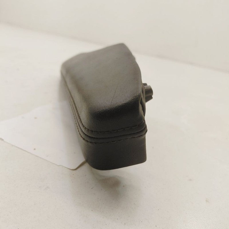 Chrysler 300 Passenger Right Rear Door Arm Rest  2017 2018 2019