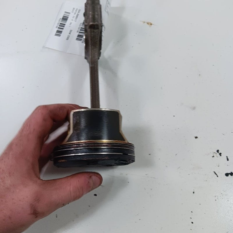 Jeep Cherokee Single Piston With Connecting Rod   3.2 2015 2016 2017