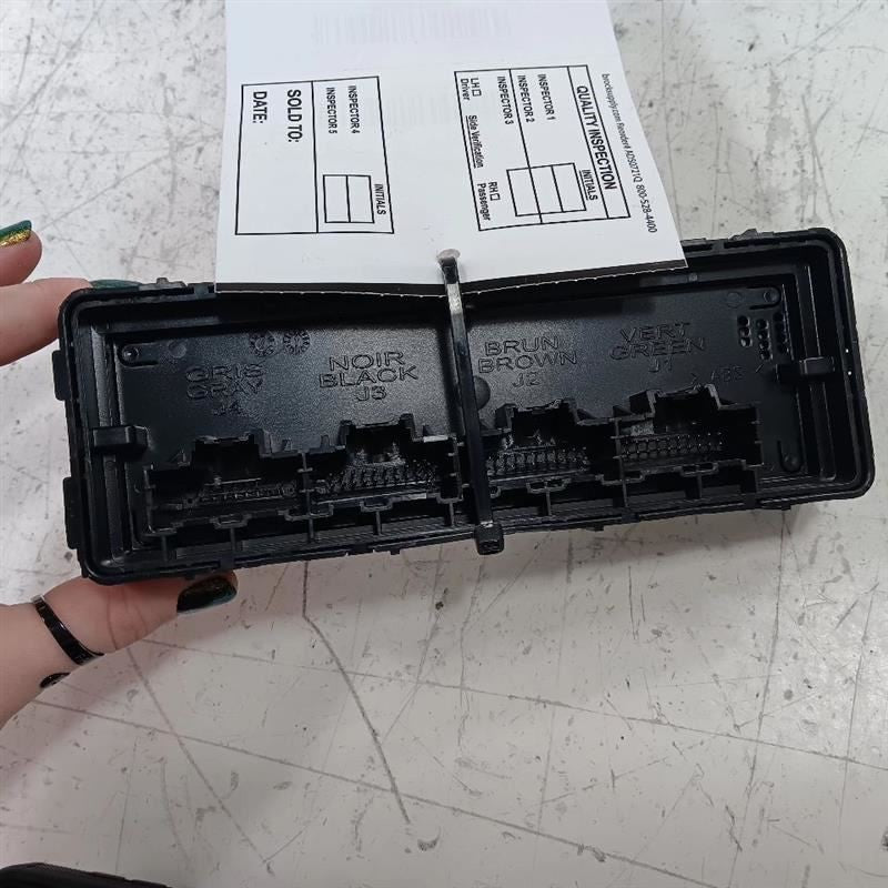 Temperature Control Module Under Center Dash Fits 18-22 Buick Encore