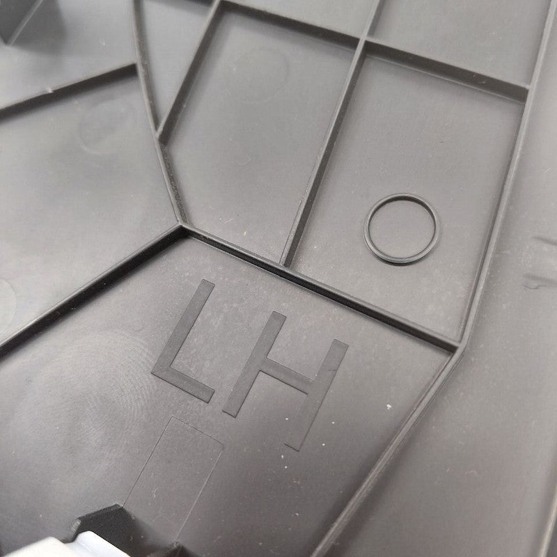 Hyundai Veloster Dash Side Cover Left Driver Trim Panel  2017 2016 201