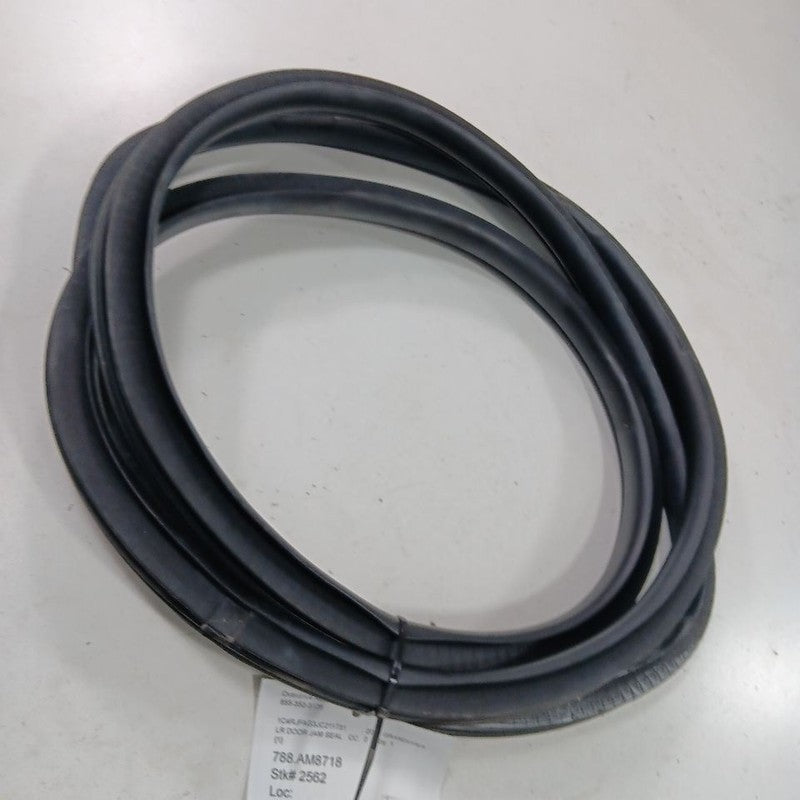 Grand Cherokee On Body Door Jamb Seal Rear Left Driver Back  2017 2018 2019 2020