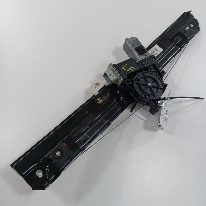 Driver Front Window Regulator Electric 4 Door Fits 14-17 FIAT 500