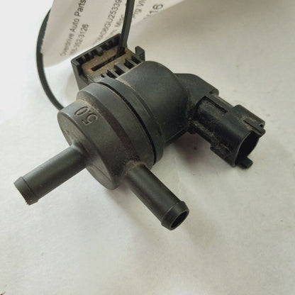 Hyundai Veloster Vapor Canister Purge Valve {289103C200} 2017 2016 201