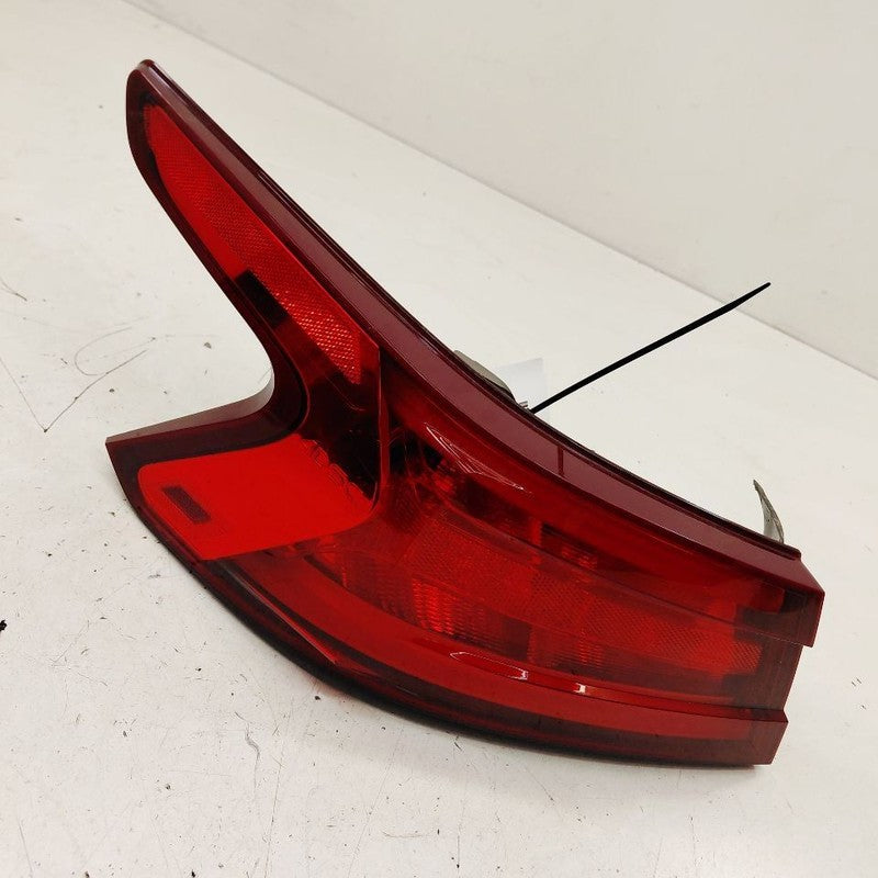Driver Left Tail Light Brake Lamp Quarter Panel Mounted 16-18 Nissan M