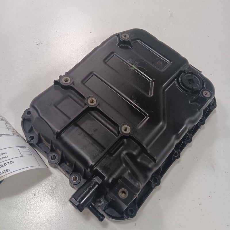 Kia Sorento Transmission Housing Side Cover Plate  2.4 2018 2017 2016 