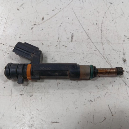 Fuel Injection Injector Fits 18-23 Nissan Kicks OEM