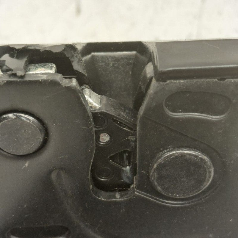 Hyundai Veloster Trunk Latch  2017 2016 2015 2014
