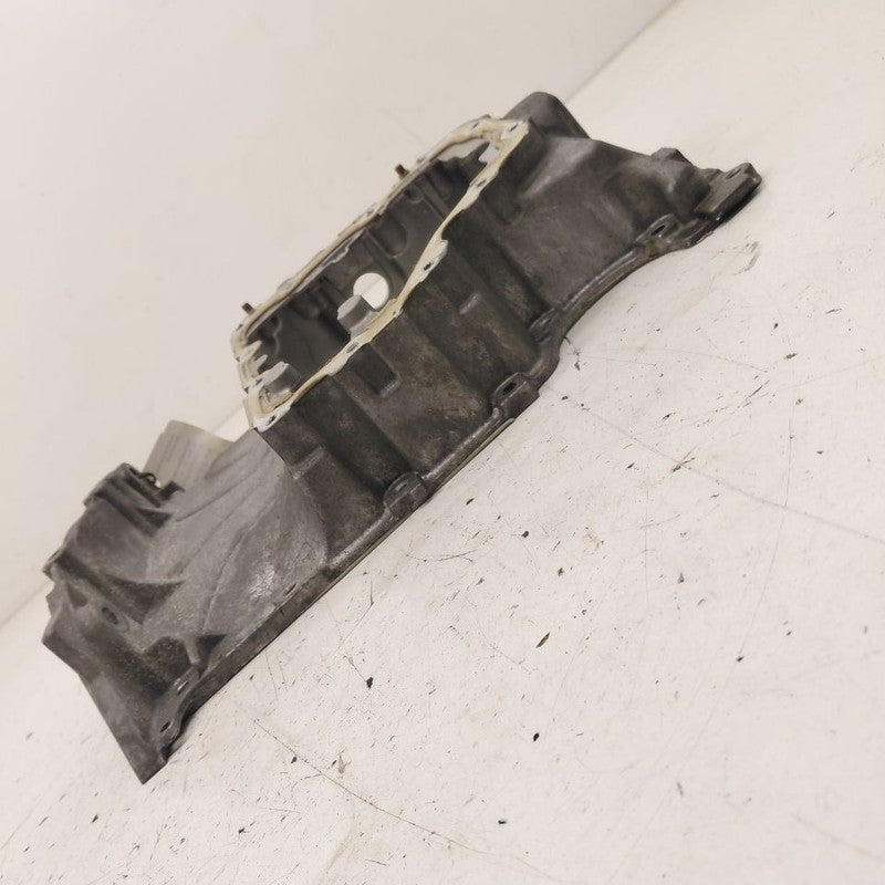 Upper Engine Oil Pan Fits 16-25 Chevy Malibu