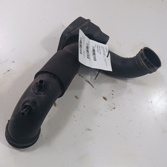 Kia Sorento Air Cleaner Tube Intake Hose  2.4 2018 2017 2016 OEM