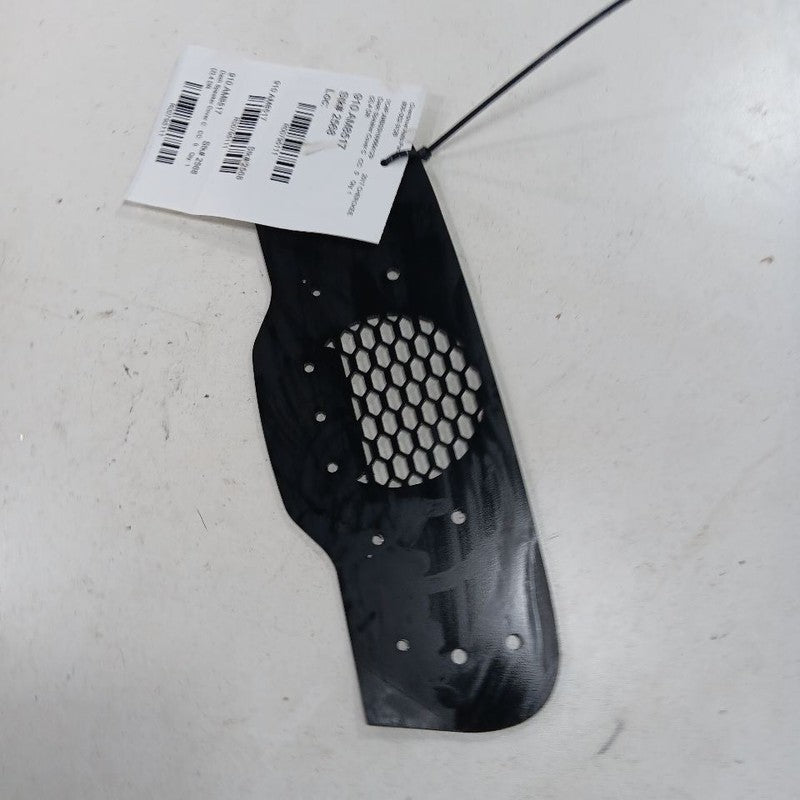 Jeep Cherokee Dash Speaker Cover Center Middle  2015 2016 2017 OEM