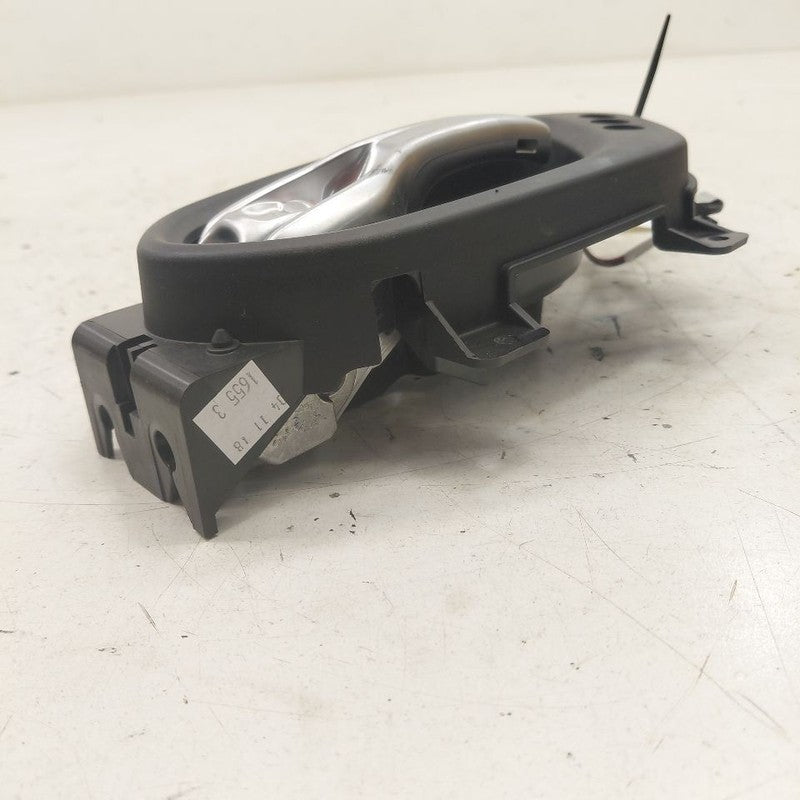 Jeep Cherokee Door Handle Left Driver Front Interior Inside  2019 2020