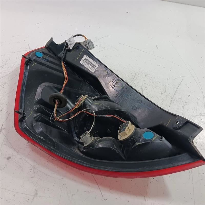 Passenger Right Tail Light Brake Lamp 4 Door Hatchback Fits 14-19 Ford Fiesta