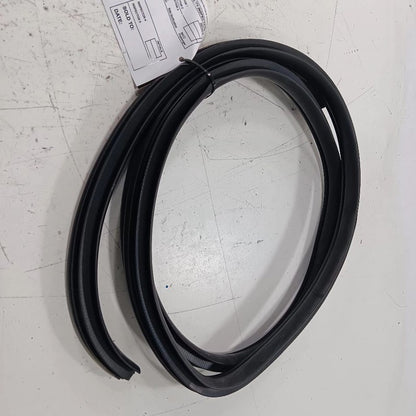 Hyundai Accent On Body Door Jamb Seal Rear Right Passenger Back 2014 2015 2016 2