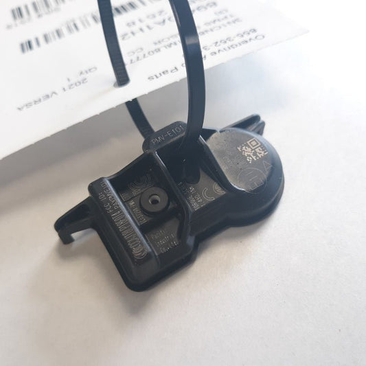 Nissan Versa TPMS Tire Pressure Monitor System Sensor  2023 2022 2021 2020