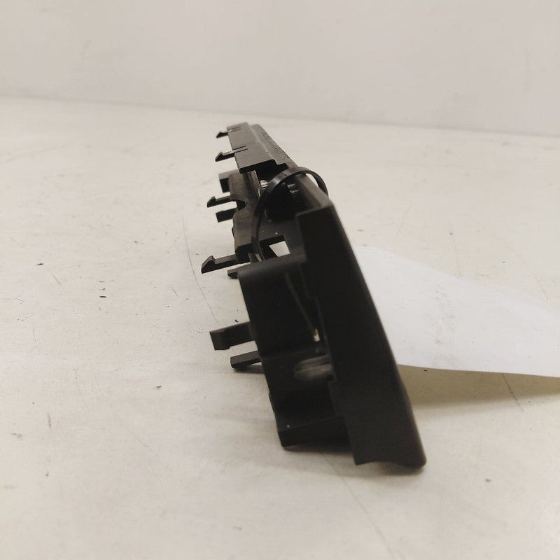 Cadillac XTS Shifter Bezel Trim Shift Console Surround Trim      2016 