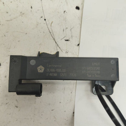 Chrysler 300 Keyless Entry Antenna Module {68051315AB} 2017 2018 2019