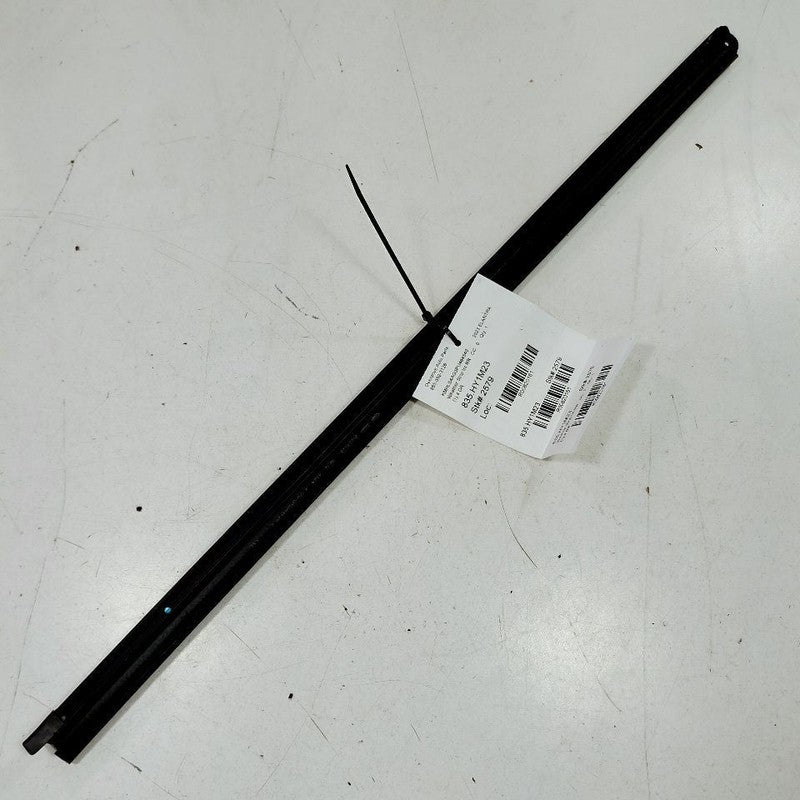 Hyundai Elantra Right Rear Weather Strip Interior  2024 2023 2022 2021