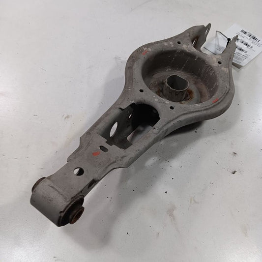 Lower Control Arm Rear Control Arm Fits 18-23 Chevy Malibu OEM