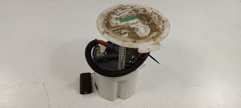AE8Z9H307G Gas Fuel Pump Assembly Fits 11-13 Ford Fiesta