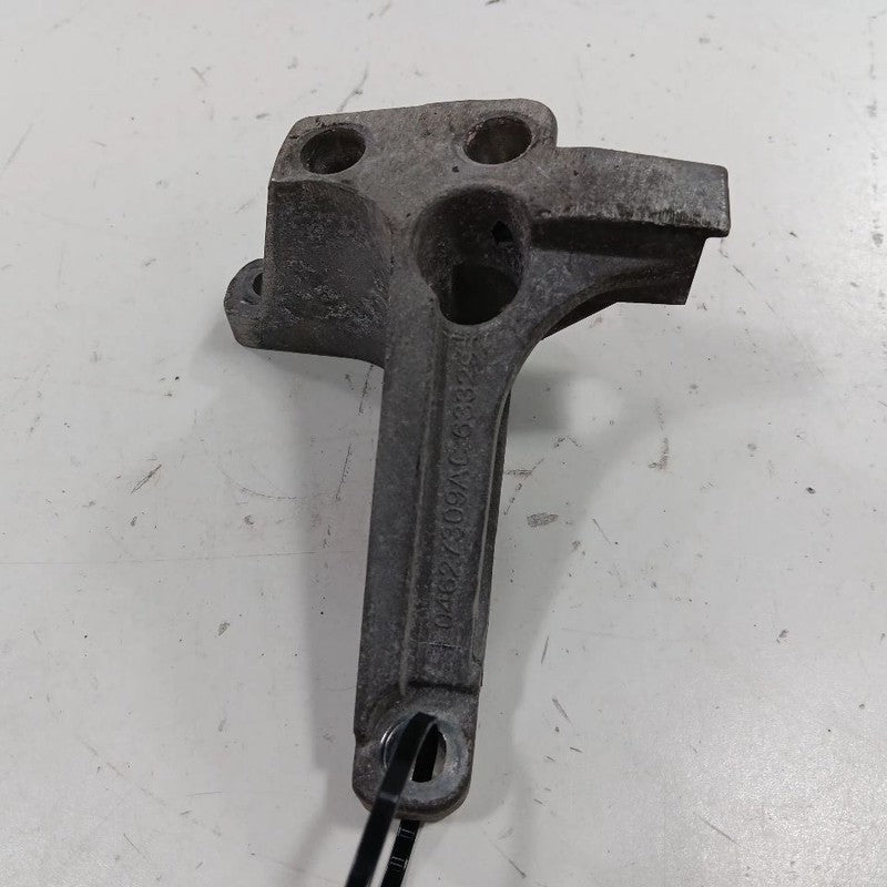 Jeep Compass 2.4 Aluminum Mount Bracket 2018 2019 2020 2021 2022 OEM