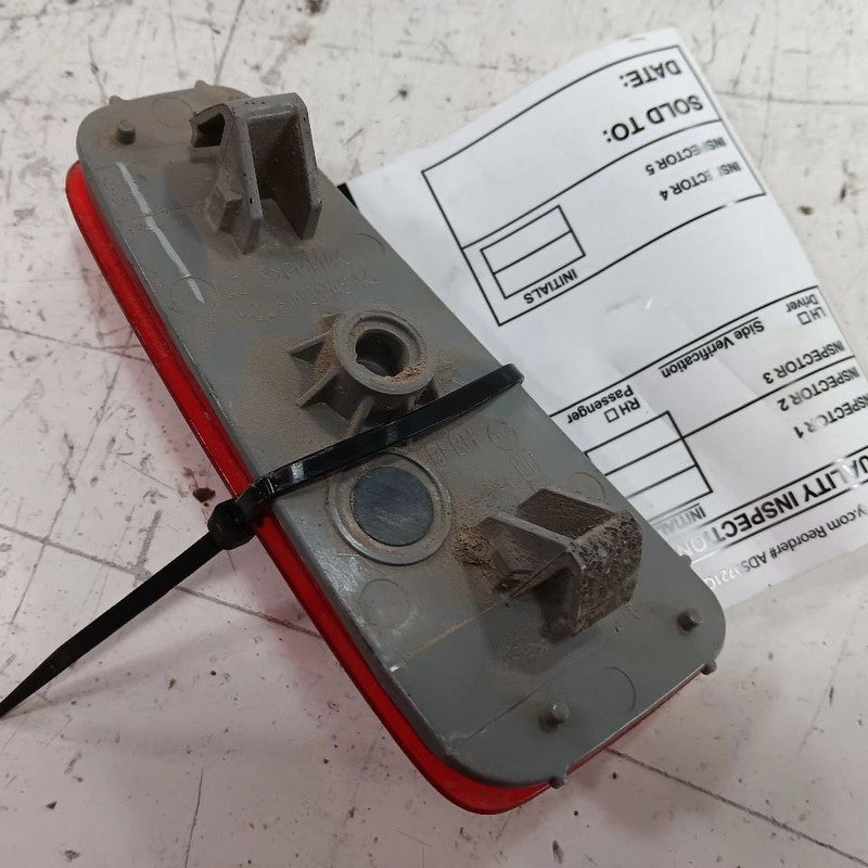 Legacy Outback Passenger Right Rear Marker Light Lamp  2015 2016 2017