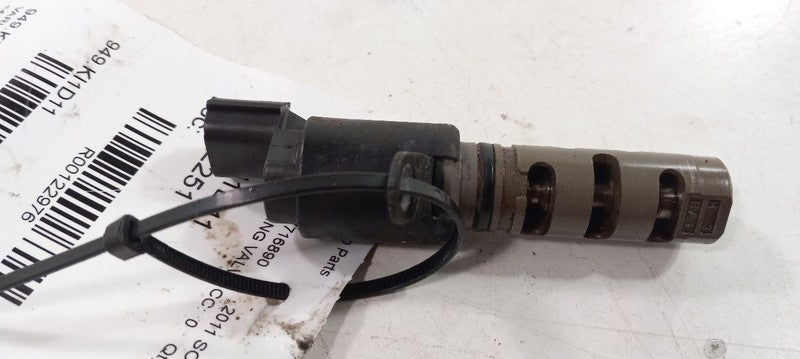 Kia Soul Variable Timing Gear Oil Control Valve Solenoid Cylinder Head