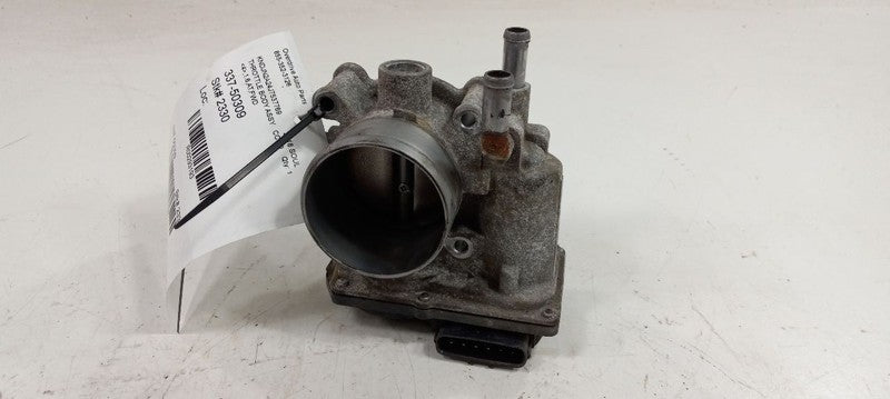 Throttle Body Valve Fits 12-19 ACCENT OEM