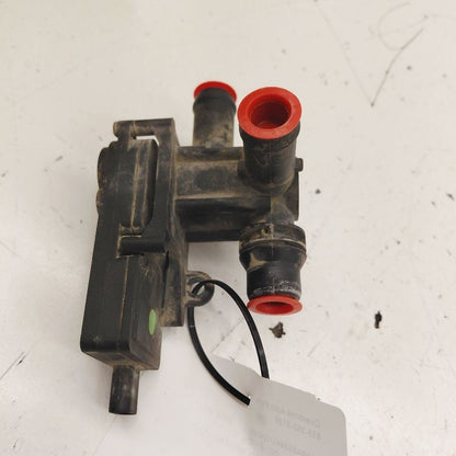 Chevy Volt Coolant Bypass Water Valve {84551213} 2019 2018 2017 2016 O