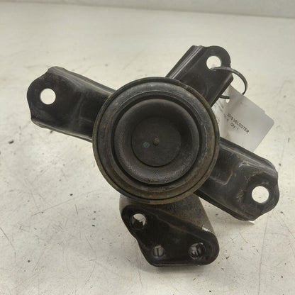Hyundai Veloster Engine Motor Mount Right Passenger  1.6 2017 2016 201