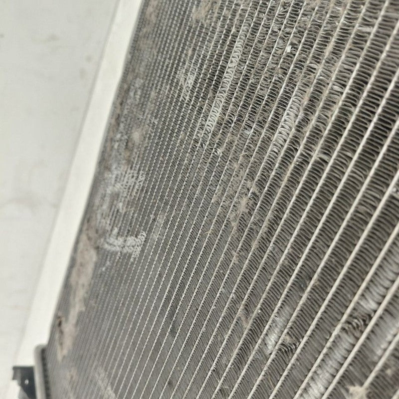 Radiator Hatchback Note CVT Fits 13-19 Nissan Versa