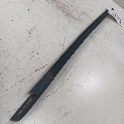 Ford Focus Window Weather Strip Trim Rear Right Passenger Side Back 20