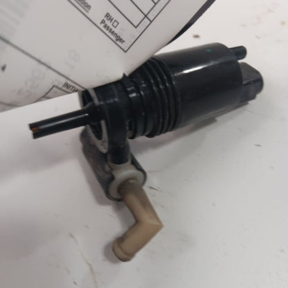 Grand Cherokee Windshield Washer Wash Fluid Reservoir Motor Pump Elect
