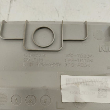 Nissan Maxima Sun Glasses Holder  2018 2017 2016 OEM