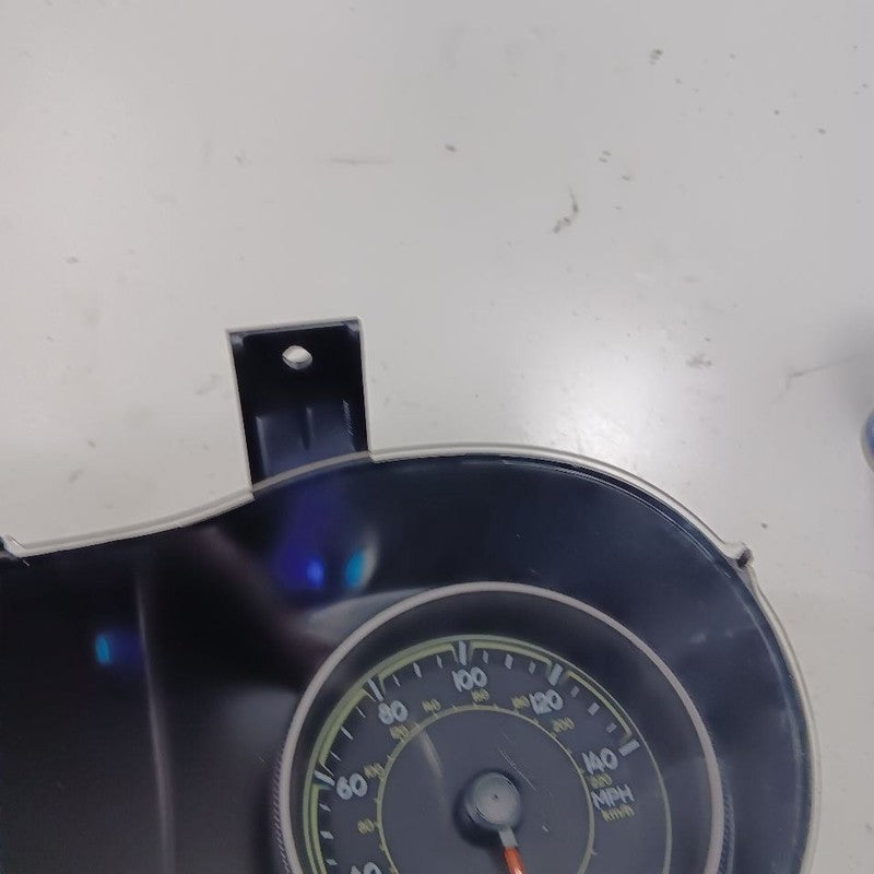 Speedometer Cluster 140 MPH 3.5" Screen Fits 17-18 CHEROKEE