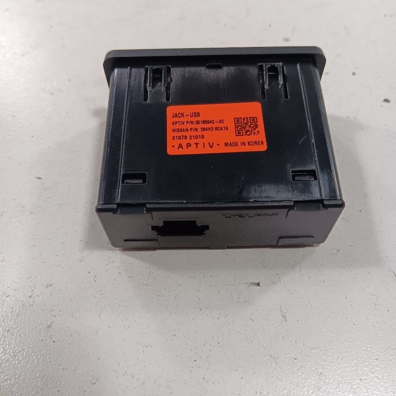 Nissan Altima USB Plug In Hub Port 2023 2022 2021 2020 2019