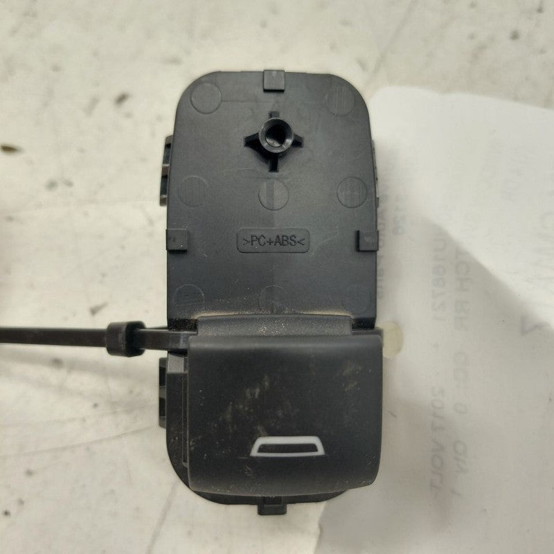 Chevy Volt Power Window Switch Right Passenger Rear  2016 2017 2018 20