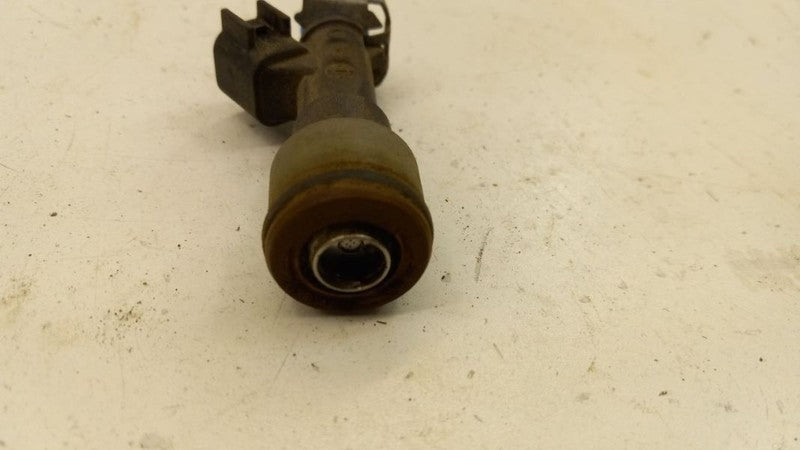 12582219 Fuel Injection Injector 2.2L Opt NT7 Fits 05-10 Chevy Cobalt