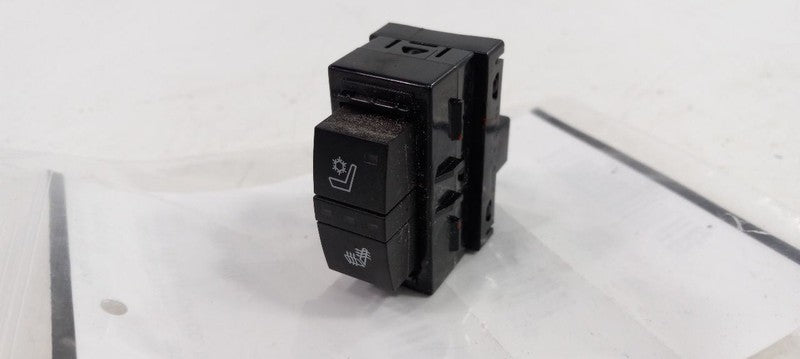 GMC Acadia Heated Seat Switch 2009 2010 2011 2012 OEM