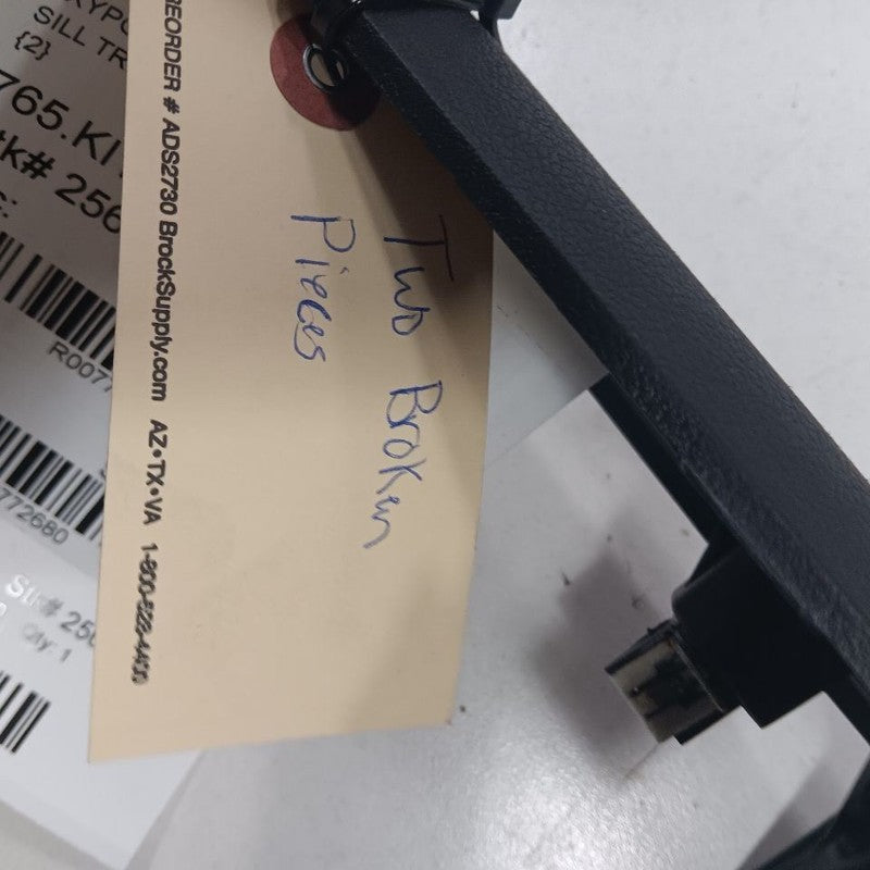 Kia Sorento Sill Trim Plate Door Jam Threshold Right Passenger Front  