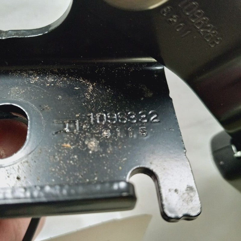 Mitsubishi Outlander Passenger Right Rear Third Row Seat Belt Buckle L