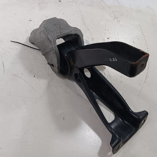 Outlander Sport 2.0 Engine Motor Mount Rear Back  2022 2023 2024
