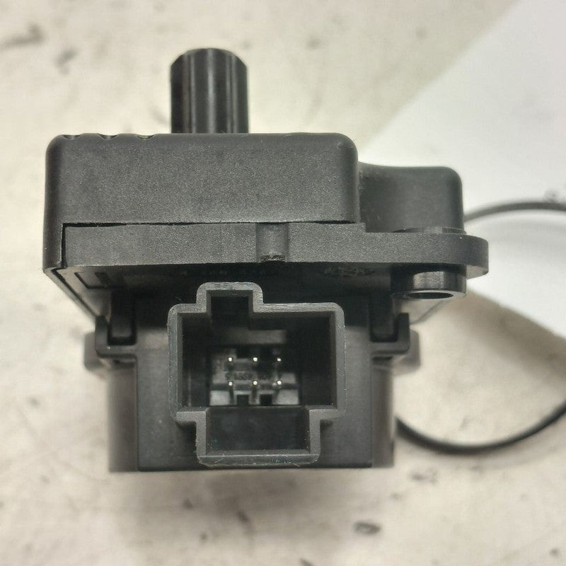 Cadillac CT6 Flap Door Motor Heater AC Door Actuator  2018 2017 2016