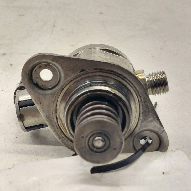 Alfa Romeo Stelvio Engine Mounted Fuel Pump 2.0 2018 2019 2020 2021