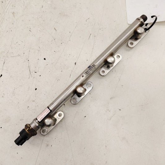 Honda CR-V Fuel Rail Injection Injector Mount Bar  1.5 2017 2018 2019