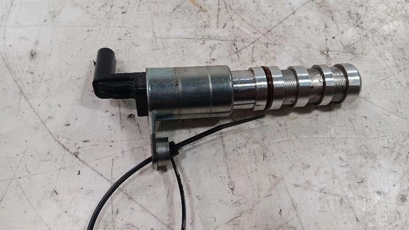 Buick Lacrosse Variable Timing Gear Oil Control Valve Solenoid Cylinder Head  20