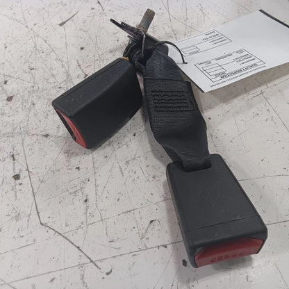 Hyundai Elantra Seat Belt Buckle Latch Left Rear Back  2017 2018 2019 202
