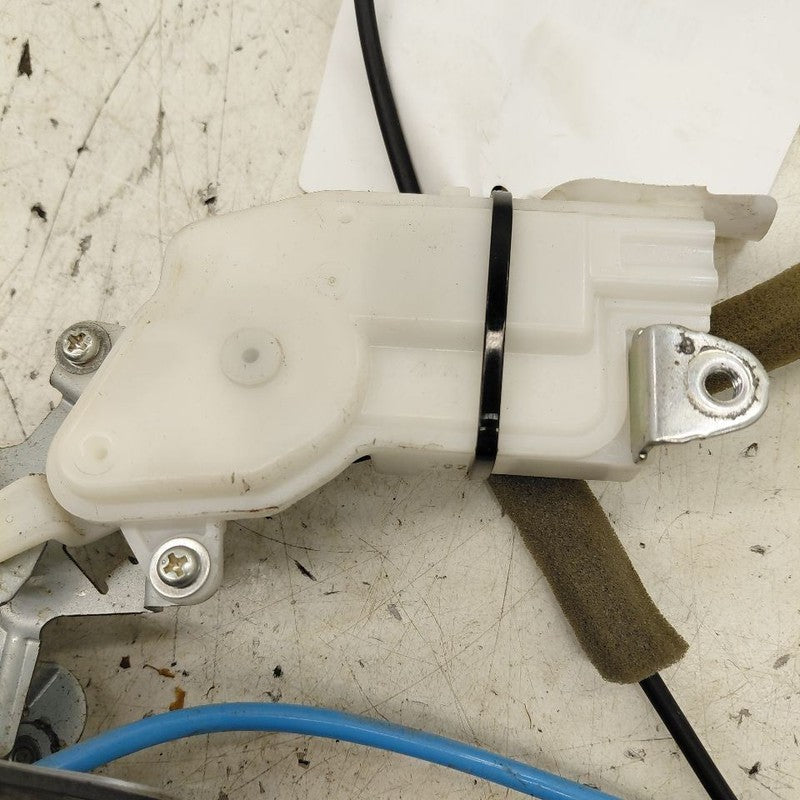 Nissan Versa Note Trunk Latch  2019 2018 2017