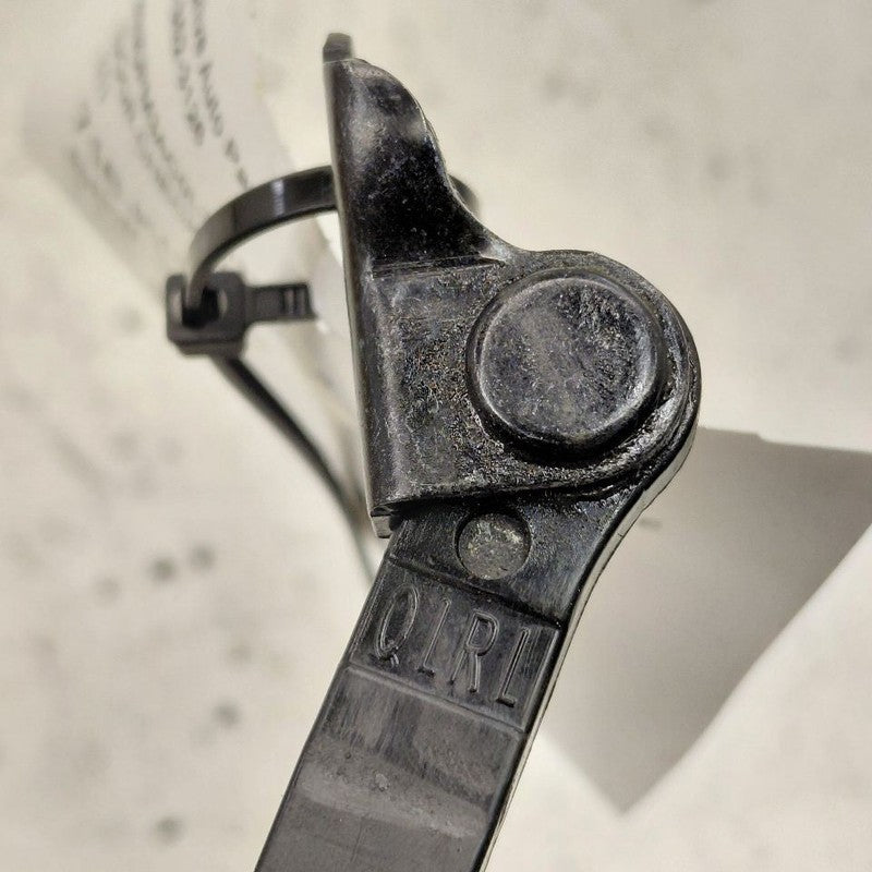 Kia Sportage Door Check Left Driver Rear Hinge Stop Stopper Detent  20